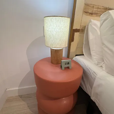 Oasis 29 *