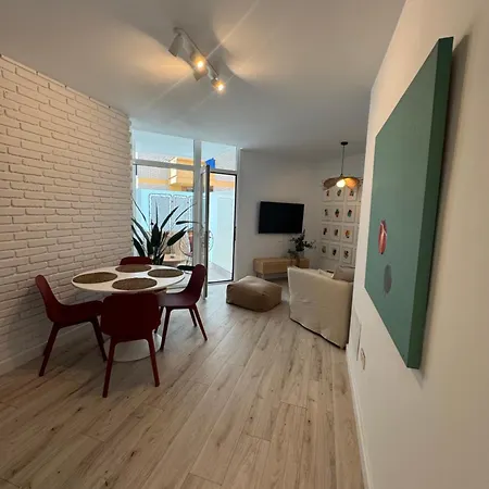 Oasis 29 *